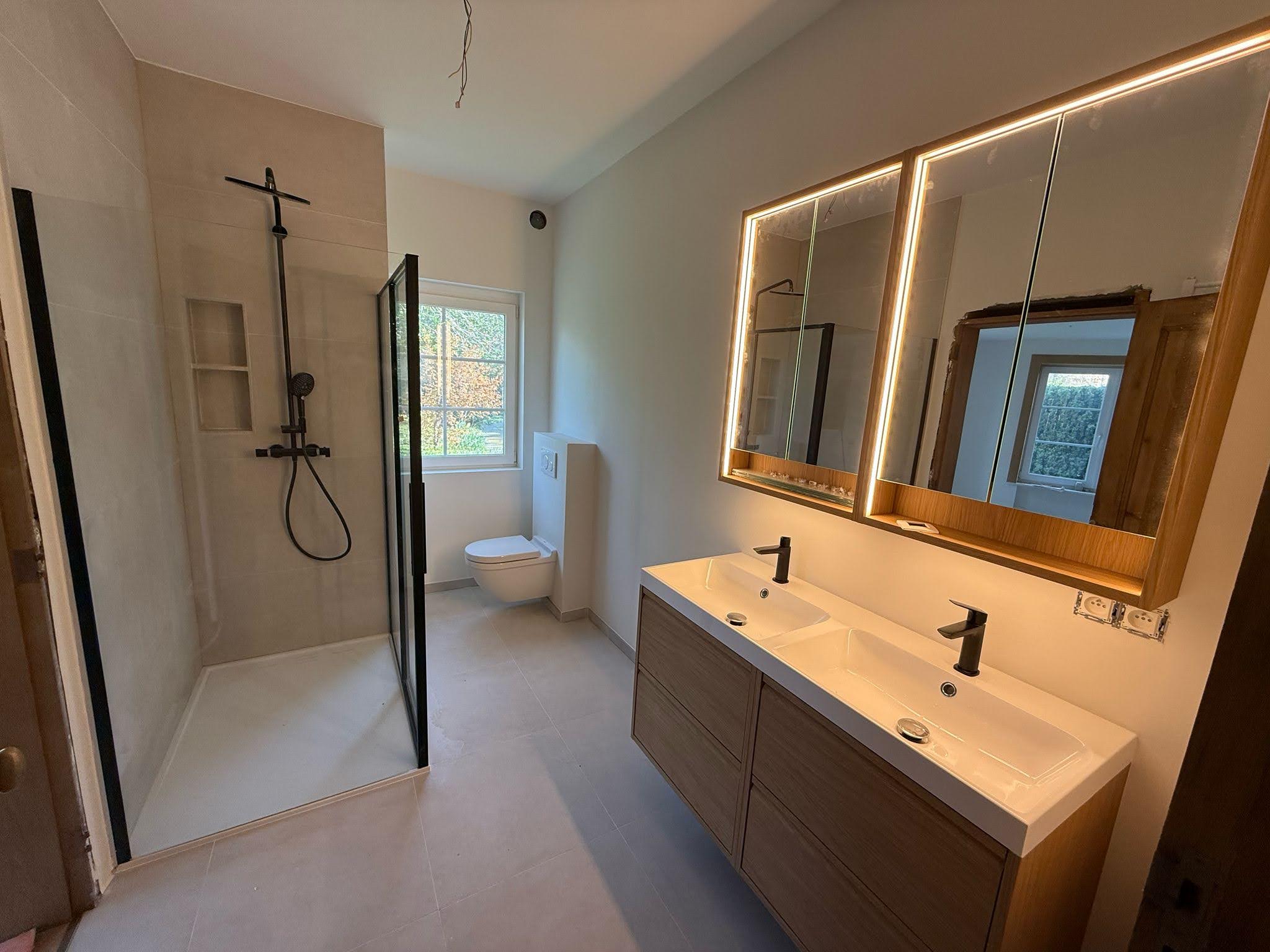 Salle d'eau rénovée par CityPro